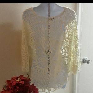 Pretty knitted top.